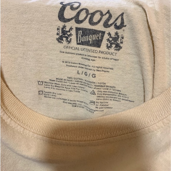 Urban Outfitters Coors Banquet Tee - Picture 2 of 5